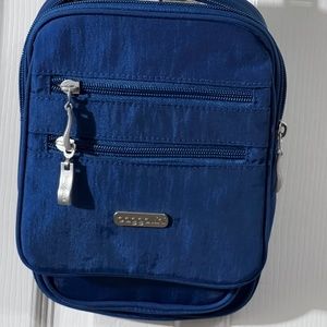 Baggallini RFID Journey Crossbody Bag